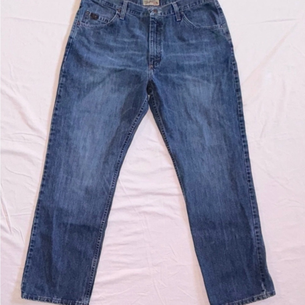 Wrangler 20X Straight Medium Blue Denim Regular Fit 5-Pocket Men's Jeans